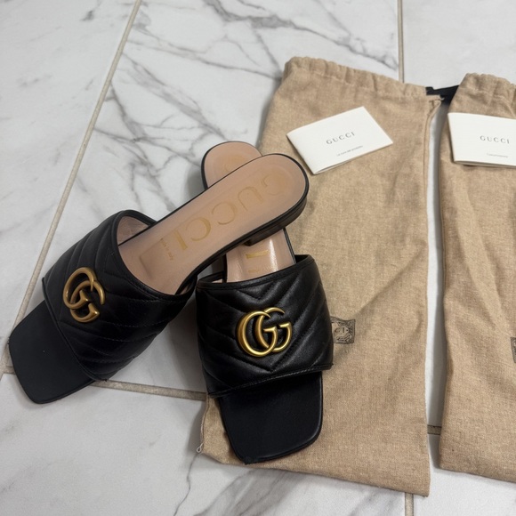Gucci Black Slides with Gold Emblem - Picture 5 of 5